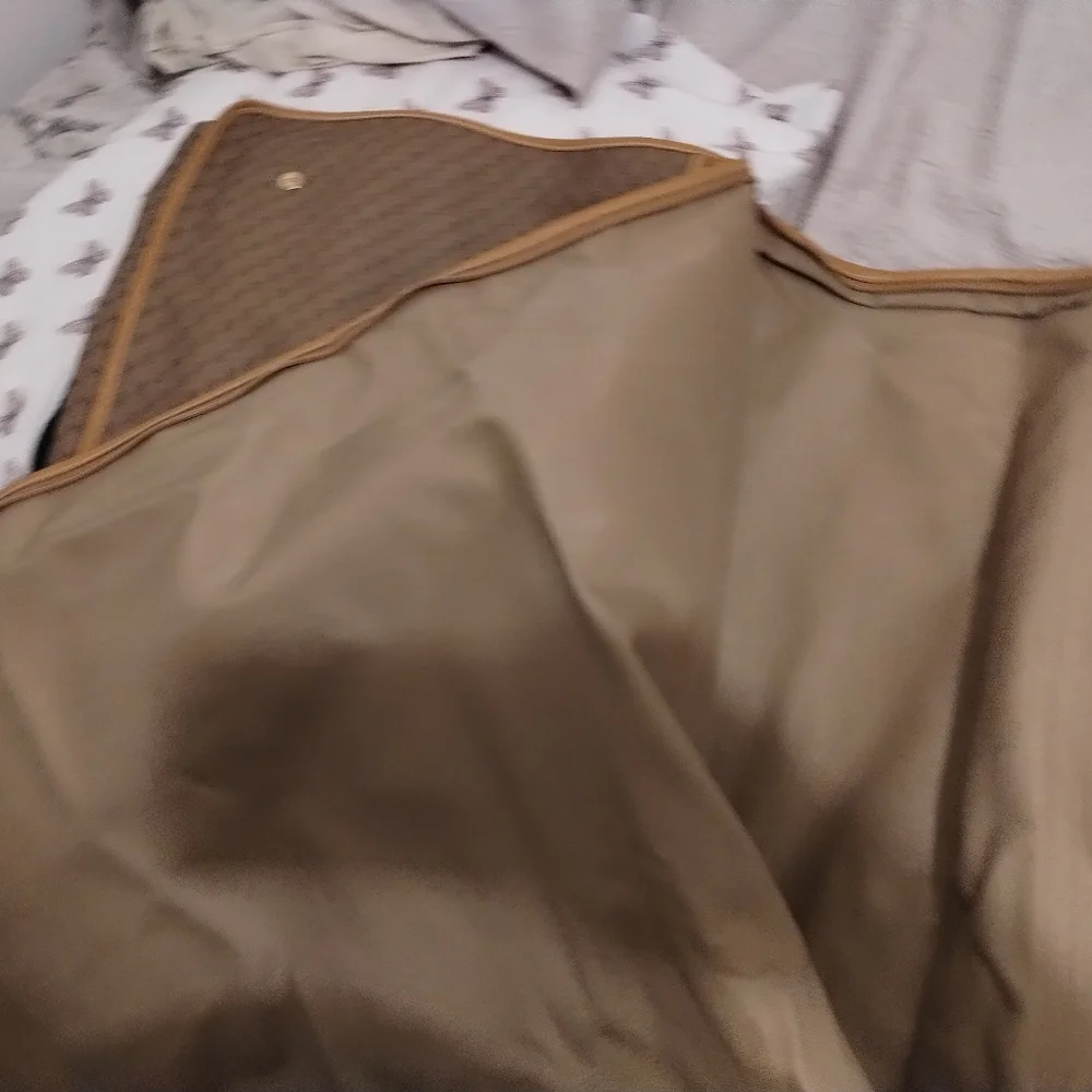 Gucci - Picture 5 of 12